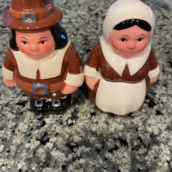 Salt and Pepper Pilgrims - Picture 1 of 5